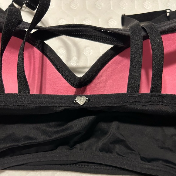 Victoria’s Secret PINK Black Strappy Women's Wireless Bra - Picture 7 of 8